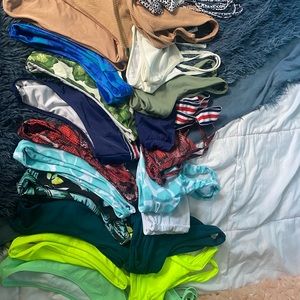 SOLS LOT 10 bikinis 1 top